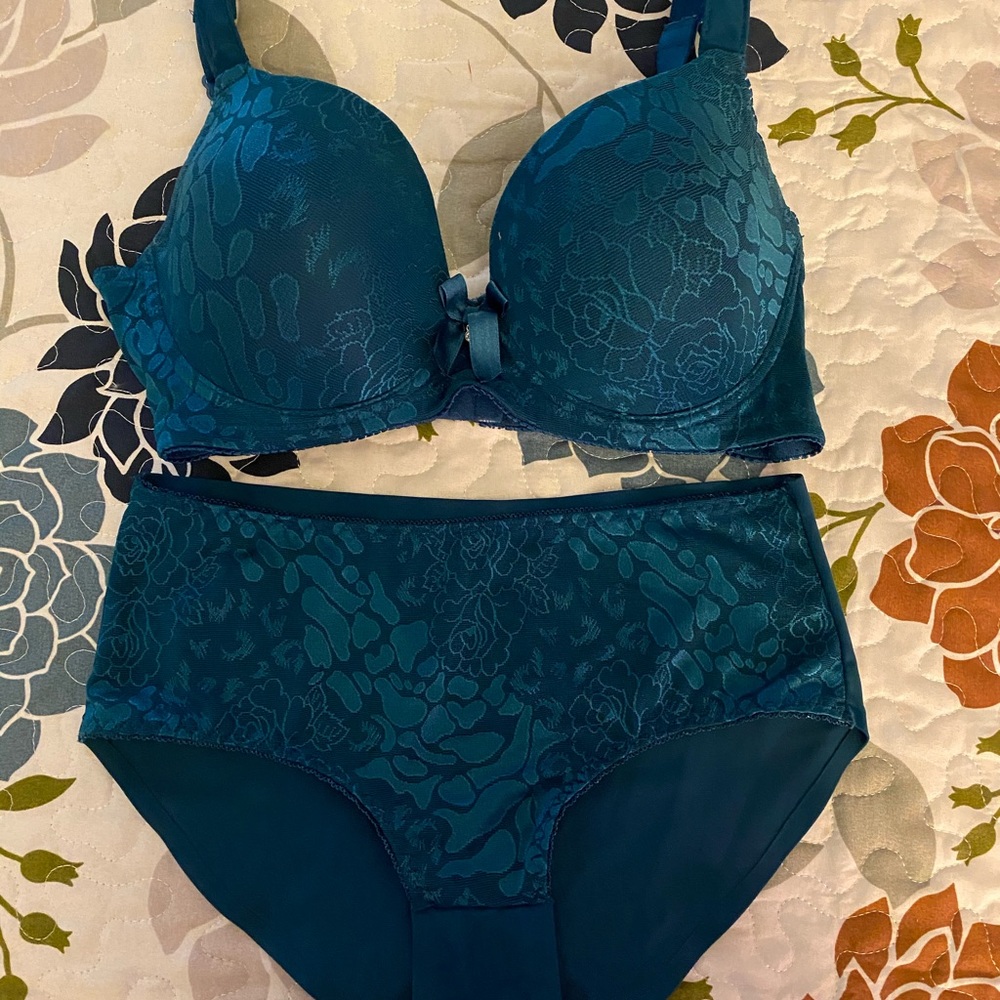 Bella Bra and Panty Set
